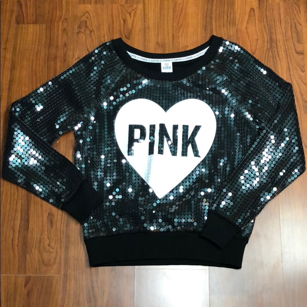 Victoria’s Secret Pink fashion show sweater